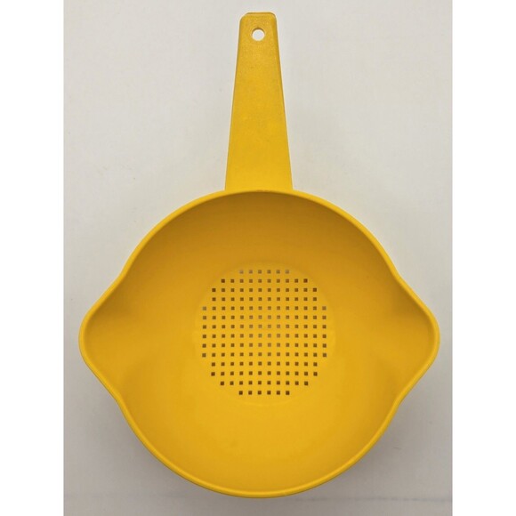 Vintage Tupperware Colander Strainer with Handle Yellow Kitchen - Picture 6 of 9